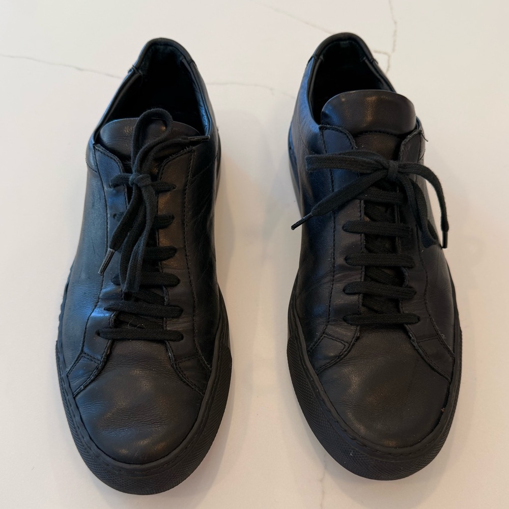 Men's Black Common Projects Leather Achilles Low-Top Sneakers size 8.5 - Picture 3 of 4
